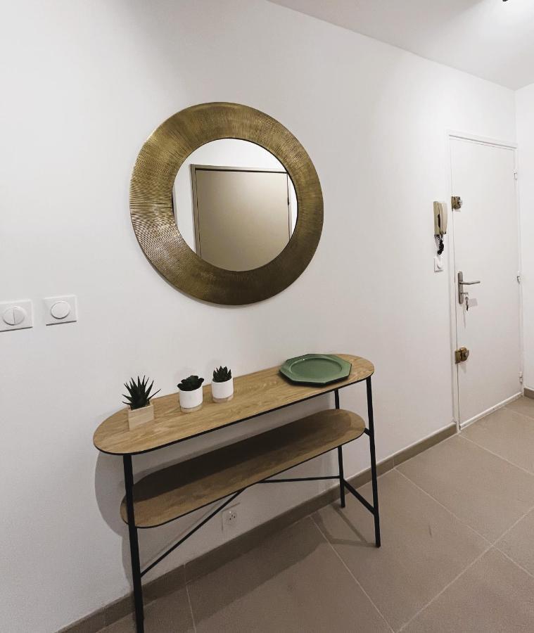 Confortable Appartement Pres D'Avignon Le Pontet  Exterior photo
